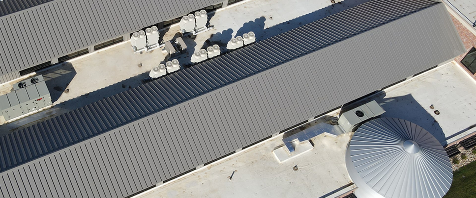 What is the lifespan of a commercial roof?